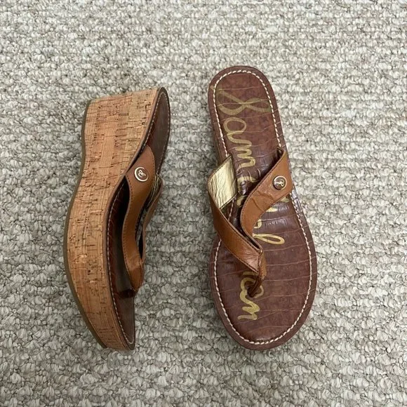 Sam edelman romy wedge hotsell flip flops